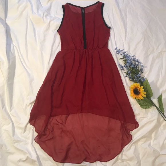 ❎SOLD❎ High-low red & black lace dress - Picture 5 of 7